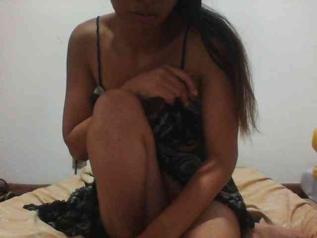 PrettyLie webcam