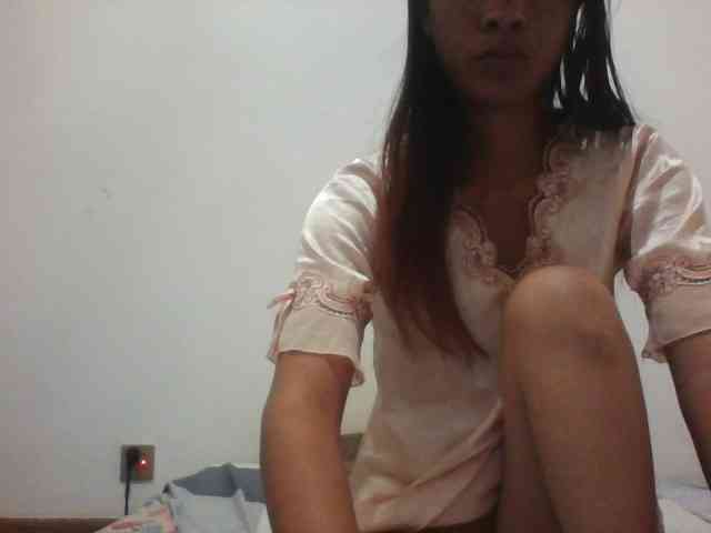 PrettyLie PrettyLie