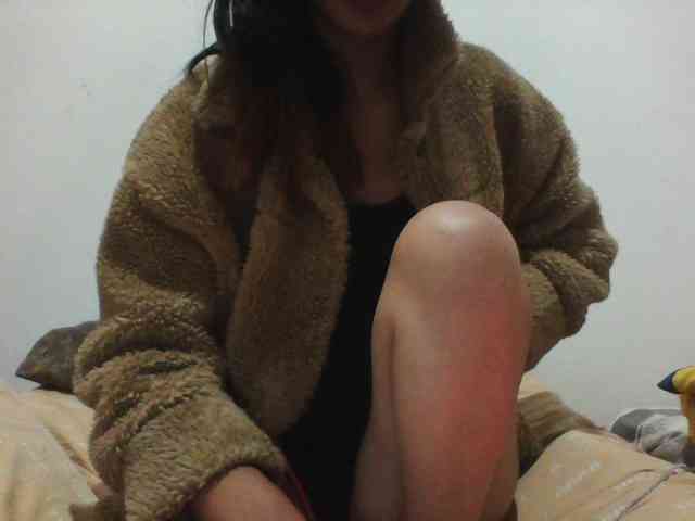 PrettyLie webcam