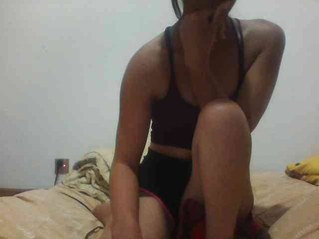 PrettyLie webcam