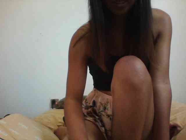 PrettyLie webcam