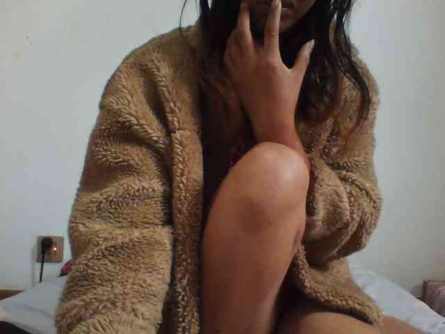 YoungLie69 webcam