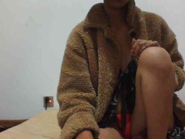 YoungLie69 webcam