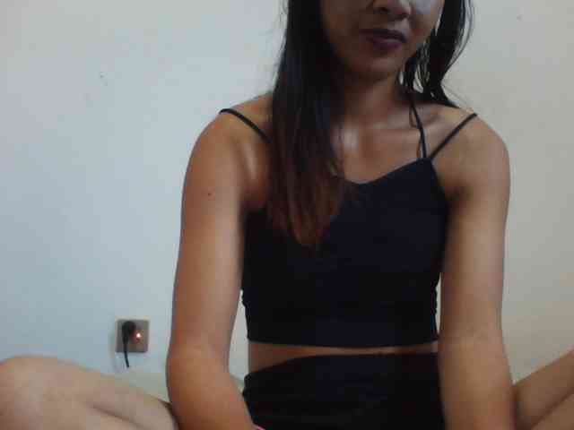 YoungLie69 webcam