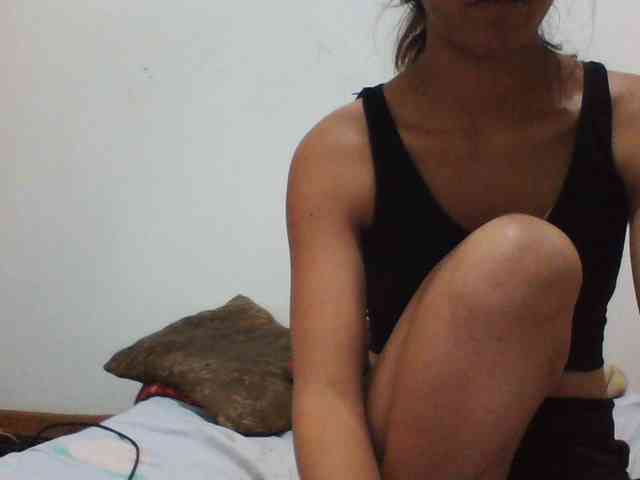 PrettyLie webcam