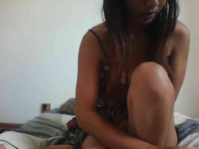 PrettyLie webcam