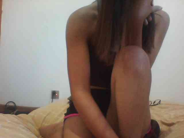 PrettyLie webcam