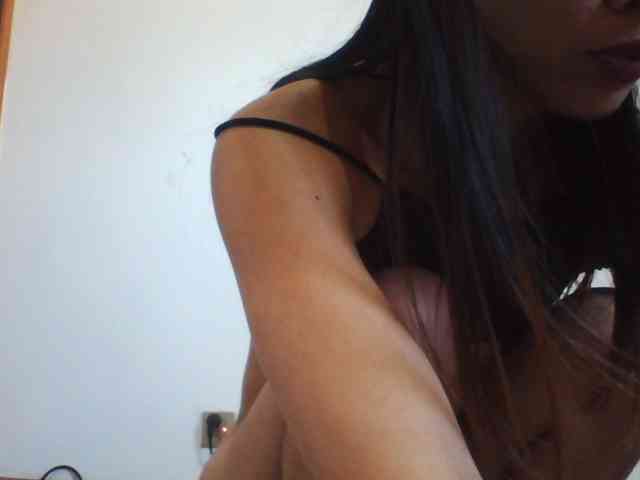 YoungLie69 webcam