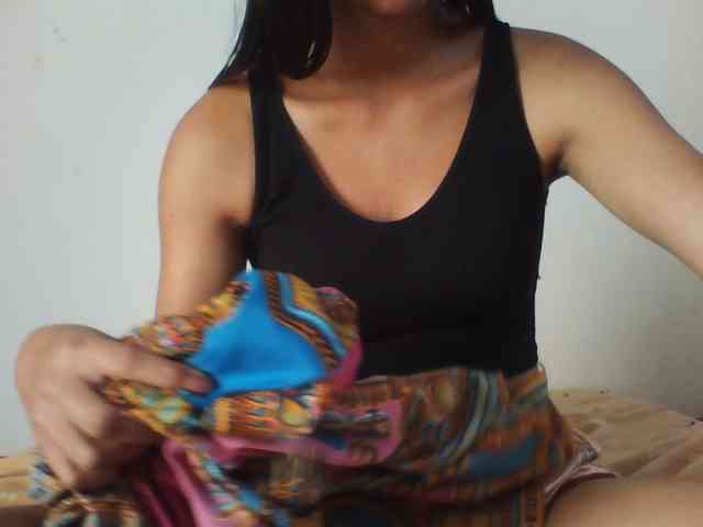 PrettyLie webcam