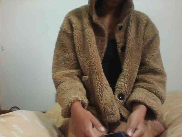 PrettyLie webcam