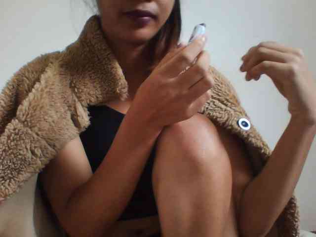YoungLie69 webcam
