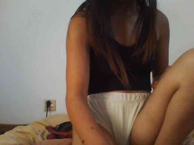 PrettyLie webcam