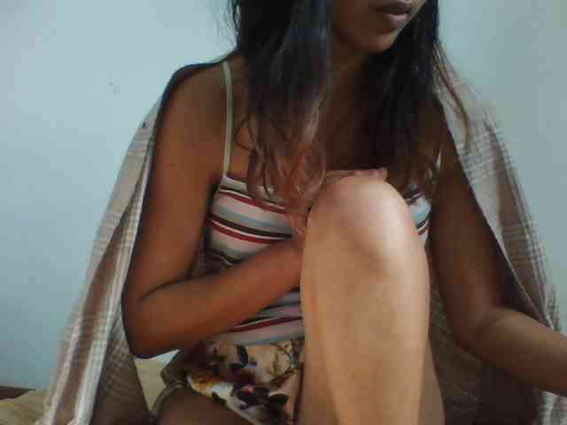 PrettyLie webcam