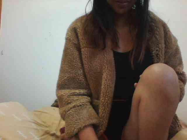 PrettyLie webcam