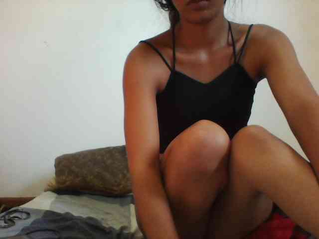 PrettyLie webcam