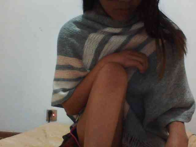 PrettyLie webcam