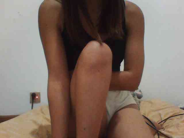 PrettyLie webcam