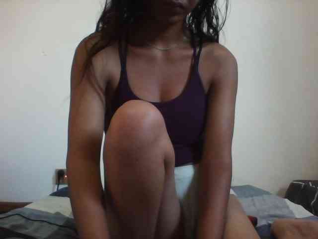 PrettyLie webcam