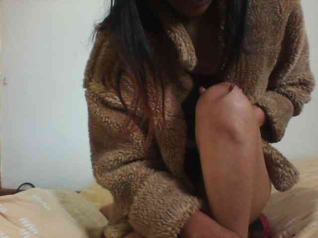 PrettyLie webcam