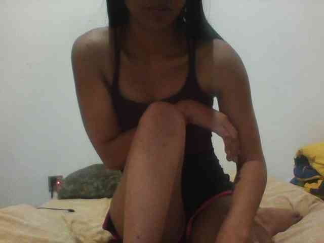 PrettyLie webcam