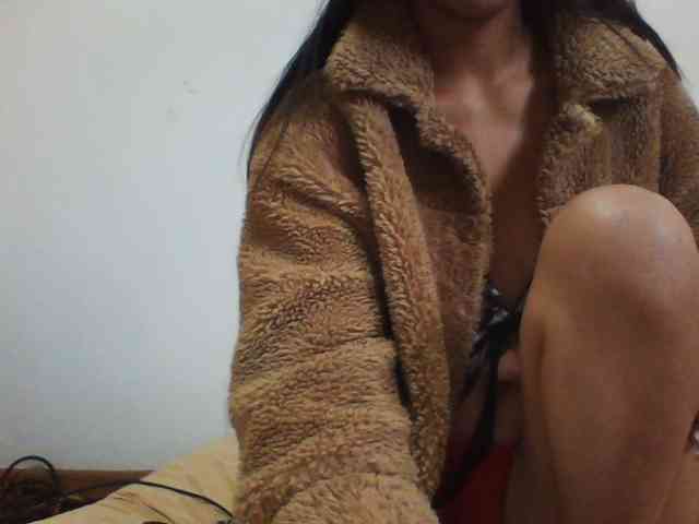YoungLie69 webcam