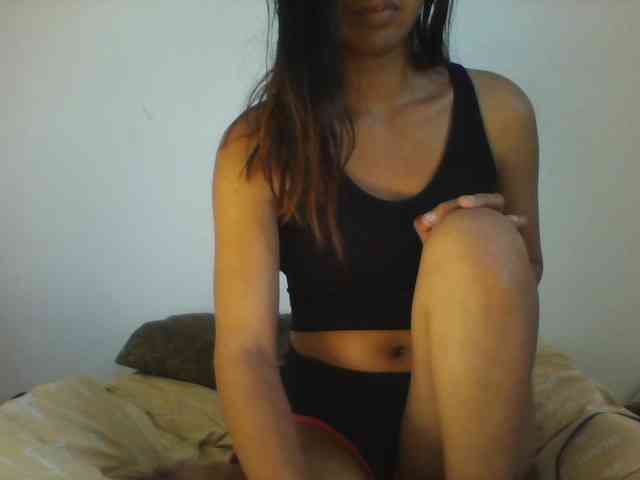 PrettyLie webcam