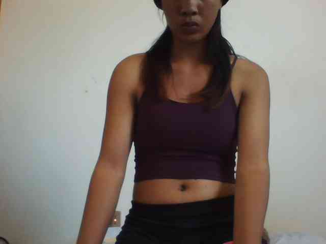 PrettyLie webcam