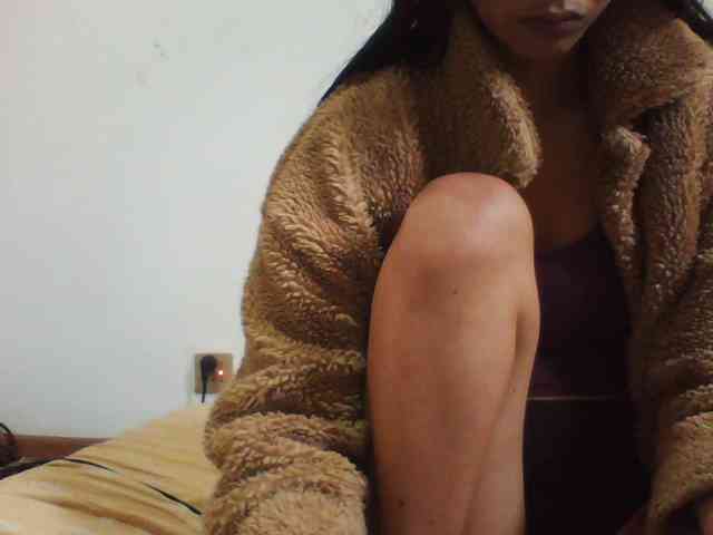YoungLie69 webcam
