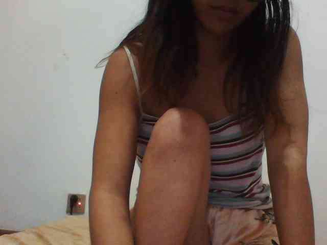 PrettyLie webcam