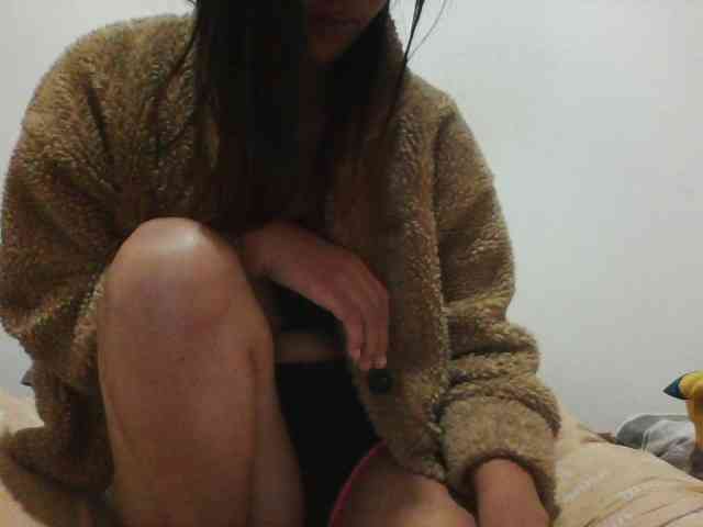 PrettyLie webcam