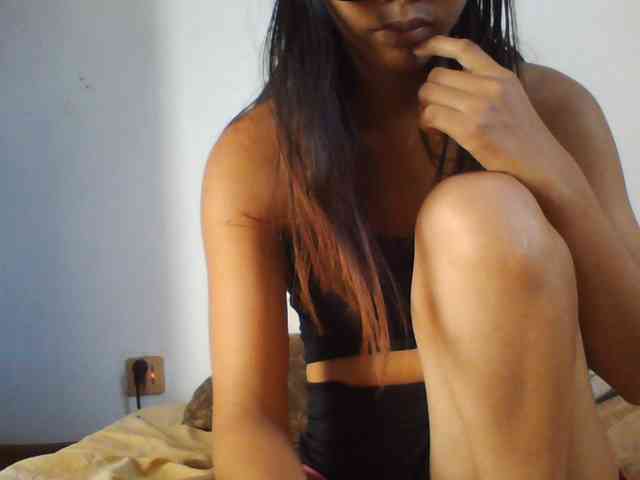 PrettyLie Sex Cam Show