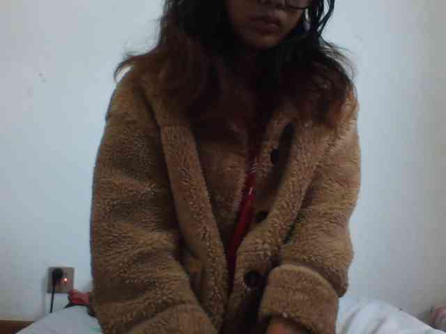 PrettyLie webcam