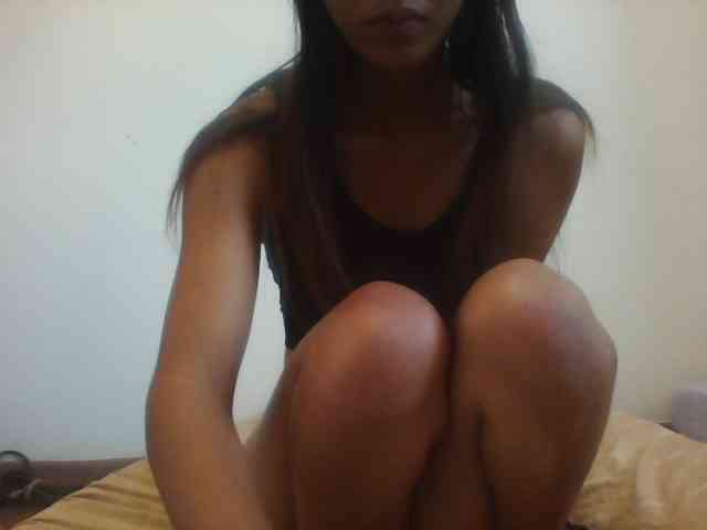 PrettyLie webcam