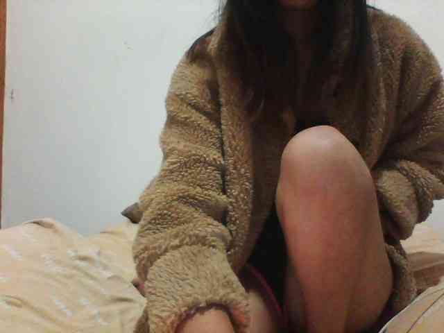 PrettyLie webcam