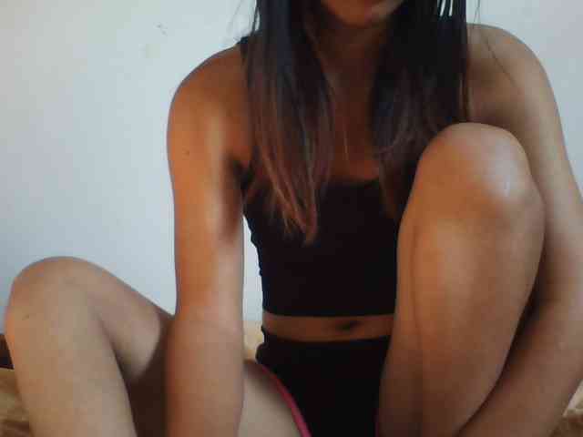 PrettyLie webcam