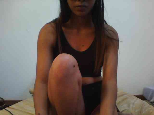 PrettyLie webcam