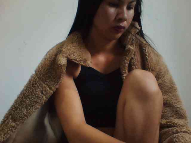 YoungLie69 webcam