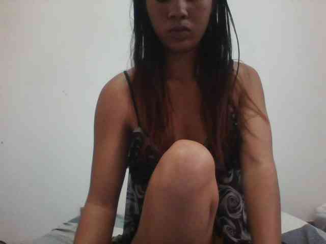 PrettyLie webcam