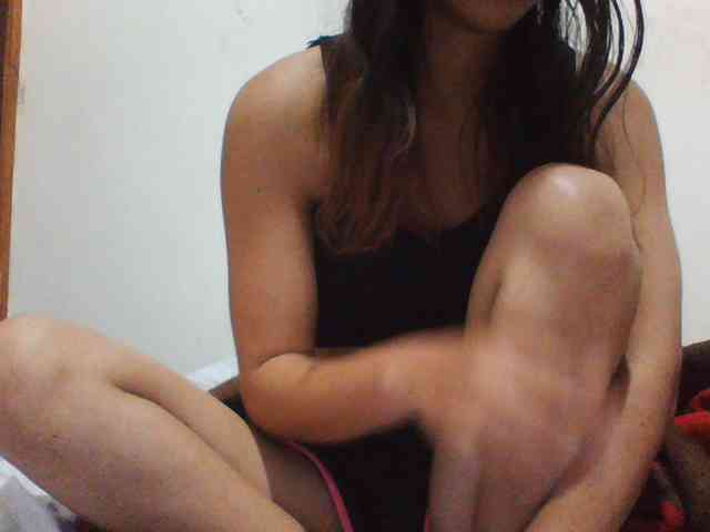 PrettyLie webcam