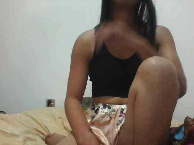 PrettyLie webcam