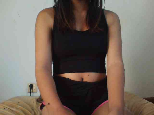 PrettyLie PrettyLie