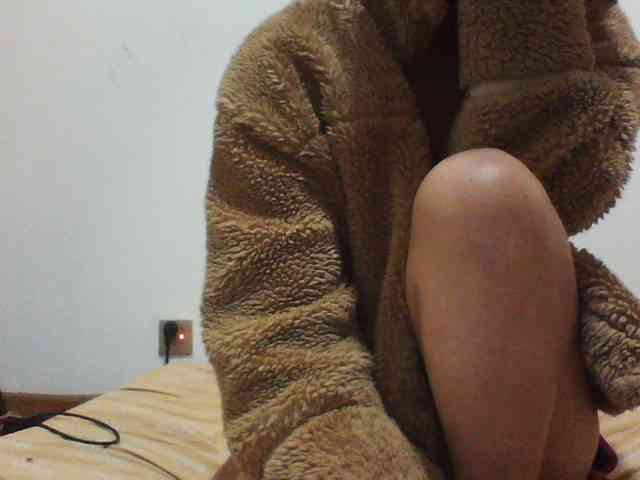 YoungLie69 webcam