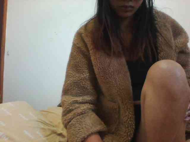 PrettyLie webcam