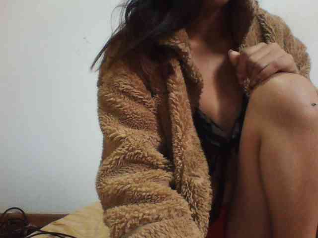 YoungLie69 webcam