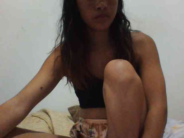 PrettyLie webcam