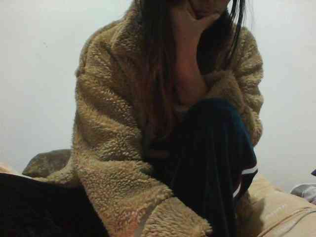 PrettyLie webcam