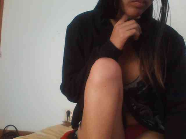 YoungLie69 webcam