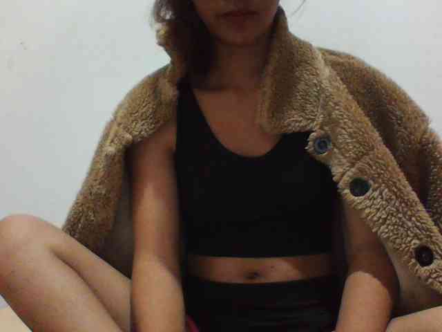 YoungLie69 webcam