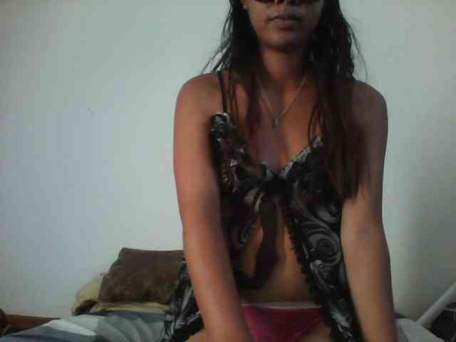 PrettyLie webcam