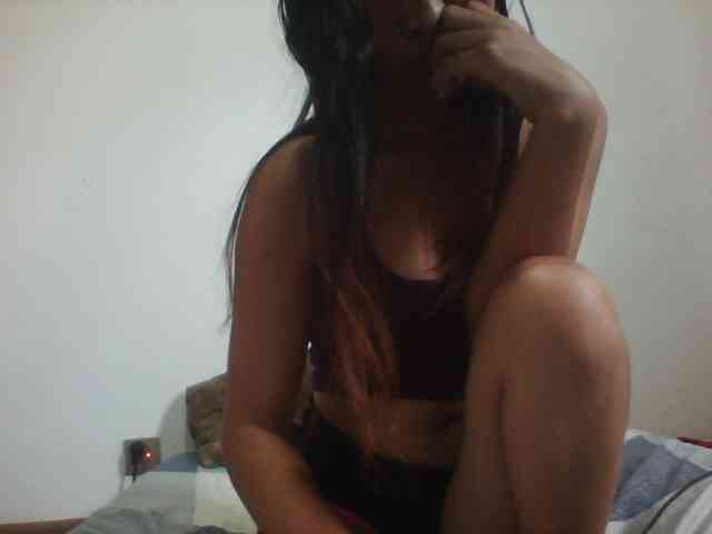 PrettyLie webcam
